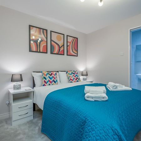 Staybynumbers - Belfast City Centre - 3 Bed, 3 Bathroom & Parking Exterior photo