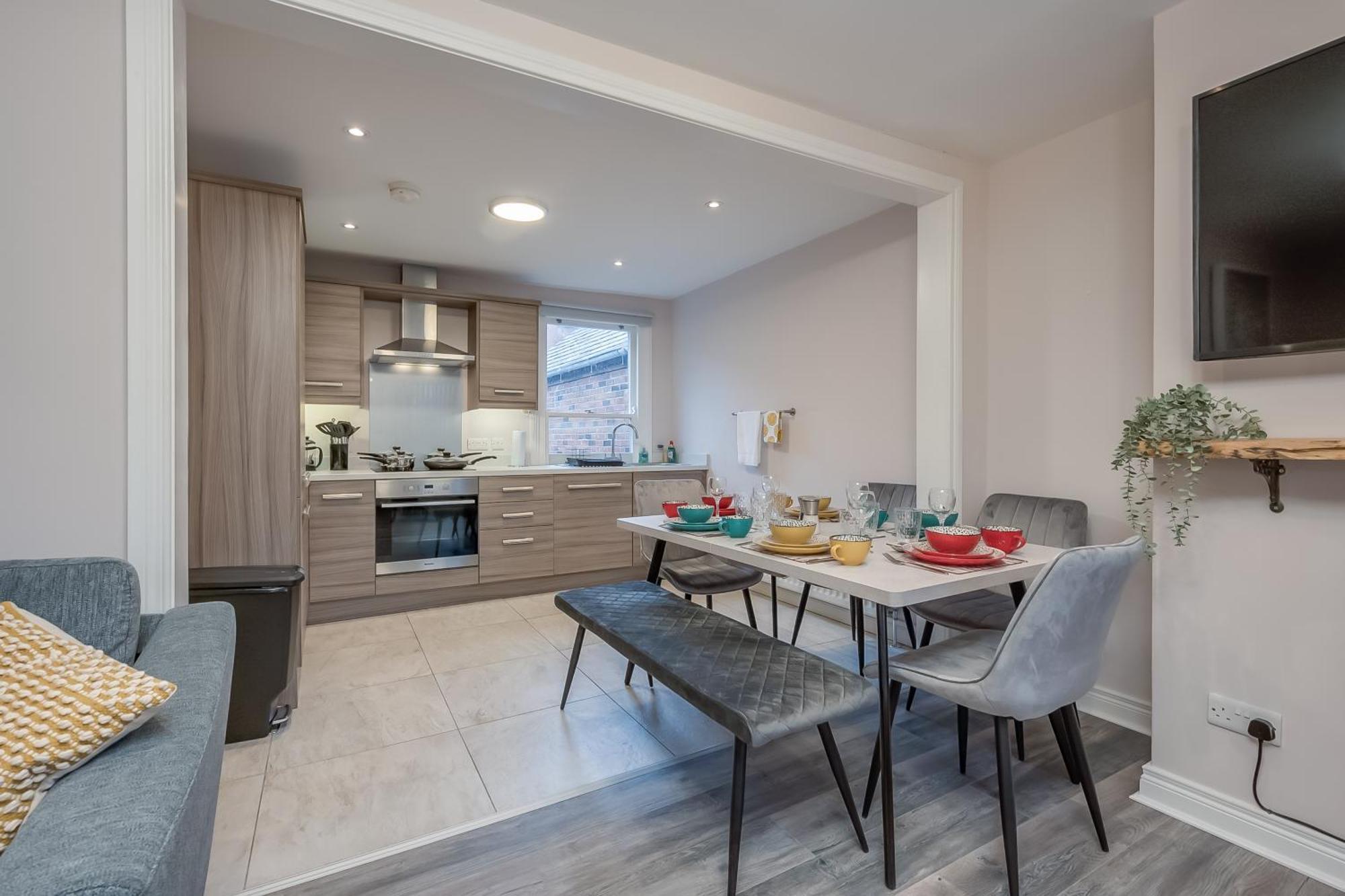 Staybynumbers - Belfast City Centre - 3 Bed, 3 Bathroom & Parking Exterior photo