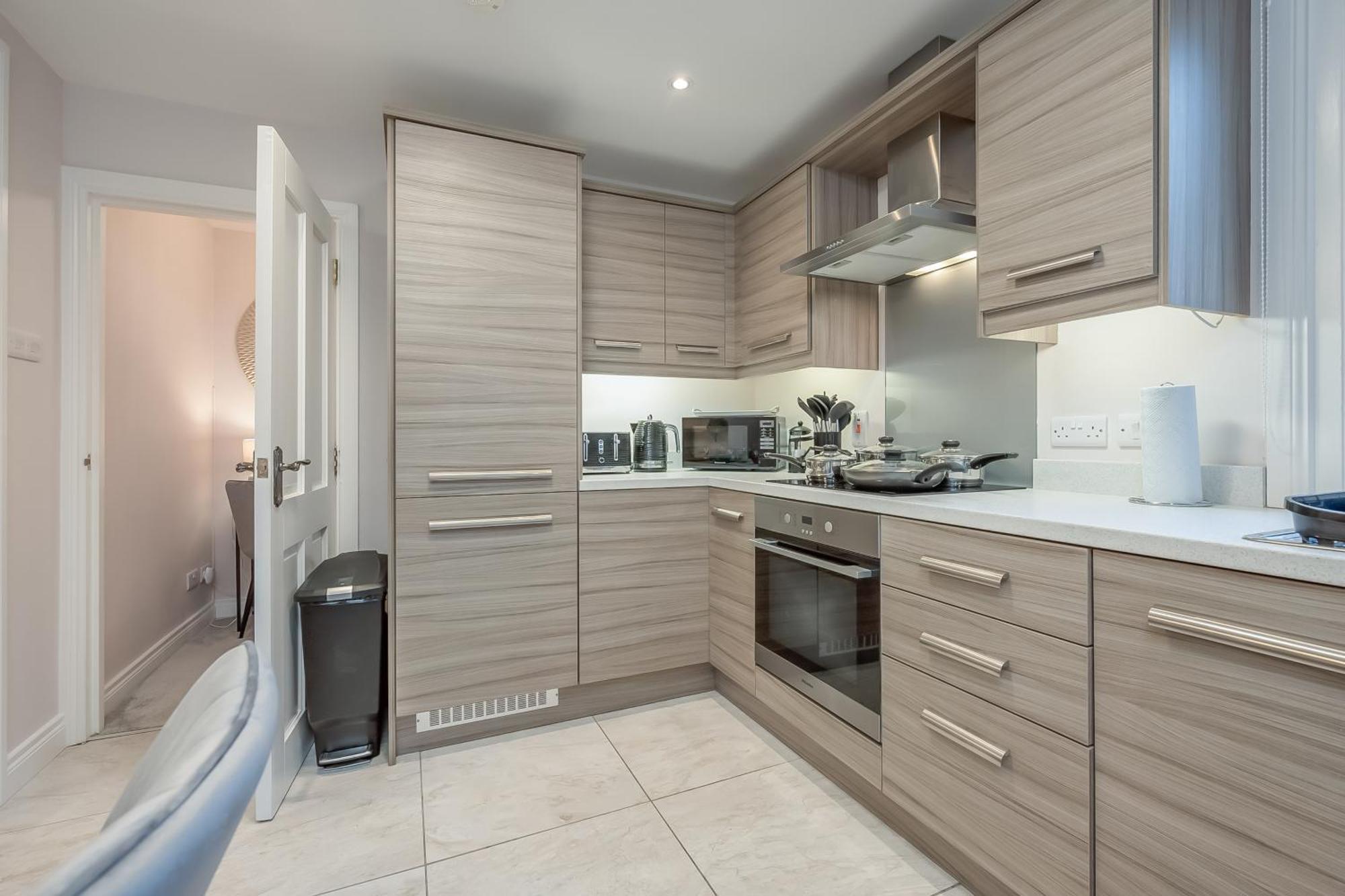 Staybynumbers - Belfast City Centre - 3 Bed, 3 Bathroom & Parking Exterior photo